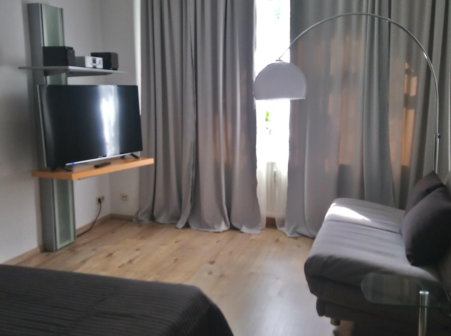 Gemuetliche Ferienwohnung Im Erdgeschoss- Jenaer Strasse إرفورت المظهر الخارجي الصورة