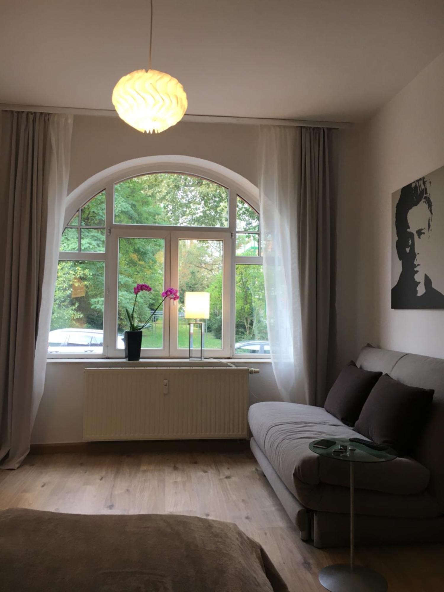 Gemuetliche Ferienwohnung Im Erdgeschoss- Jenaer Strasse إرفورت المظهر الخارجي الصورة