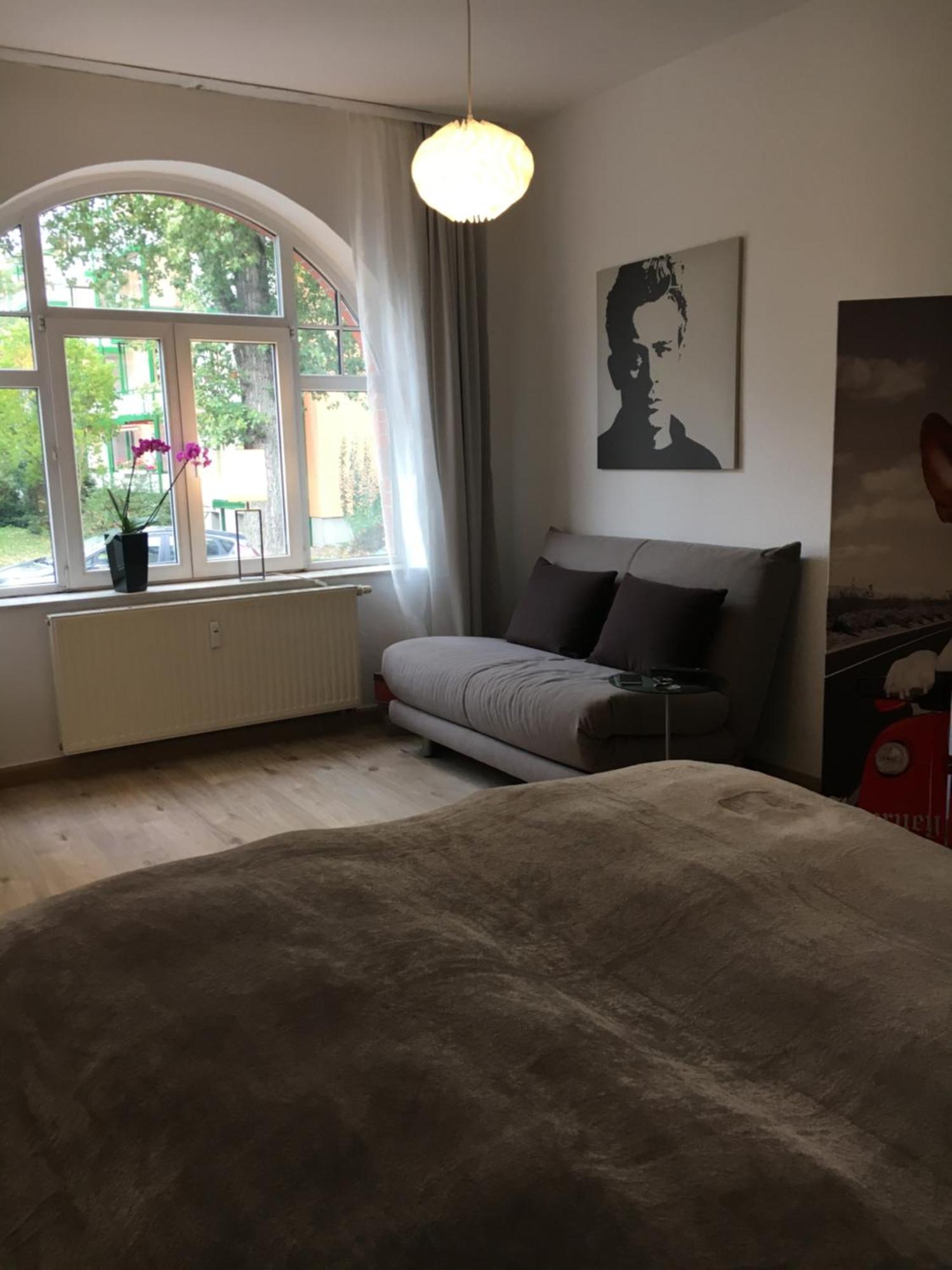Gemuetliche Ferienwohnung Im Erdgeschoss- Jenaer Strasse إرفورت المظهر الخارجي الصورة