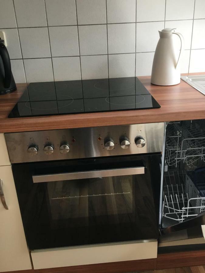 Gemuetliche Ferienwohnung Im Erdgeschoss- Jenaer Strasse إرفورت المظهر الخارجي الصورة