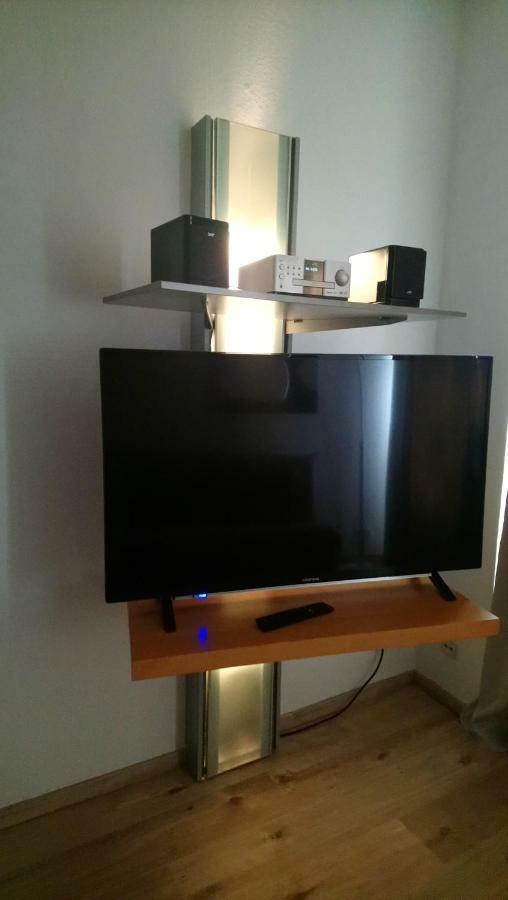 Gemuetliche Ferienwohnung Im Erdgeschoss- Jenaer Strasse إرفورت المظهر الخارجي الصورة